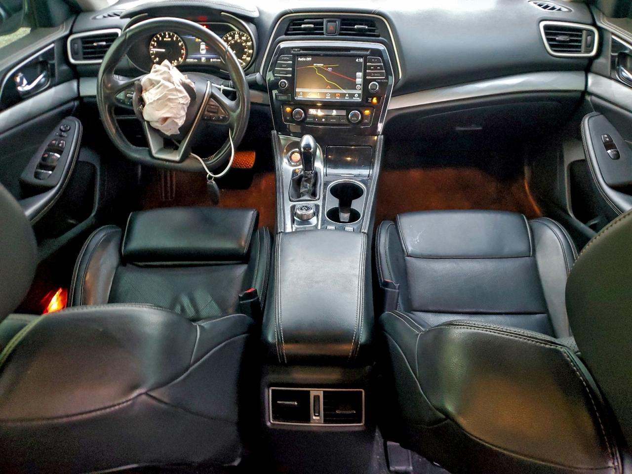 2017 NISSAN Maxima