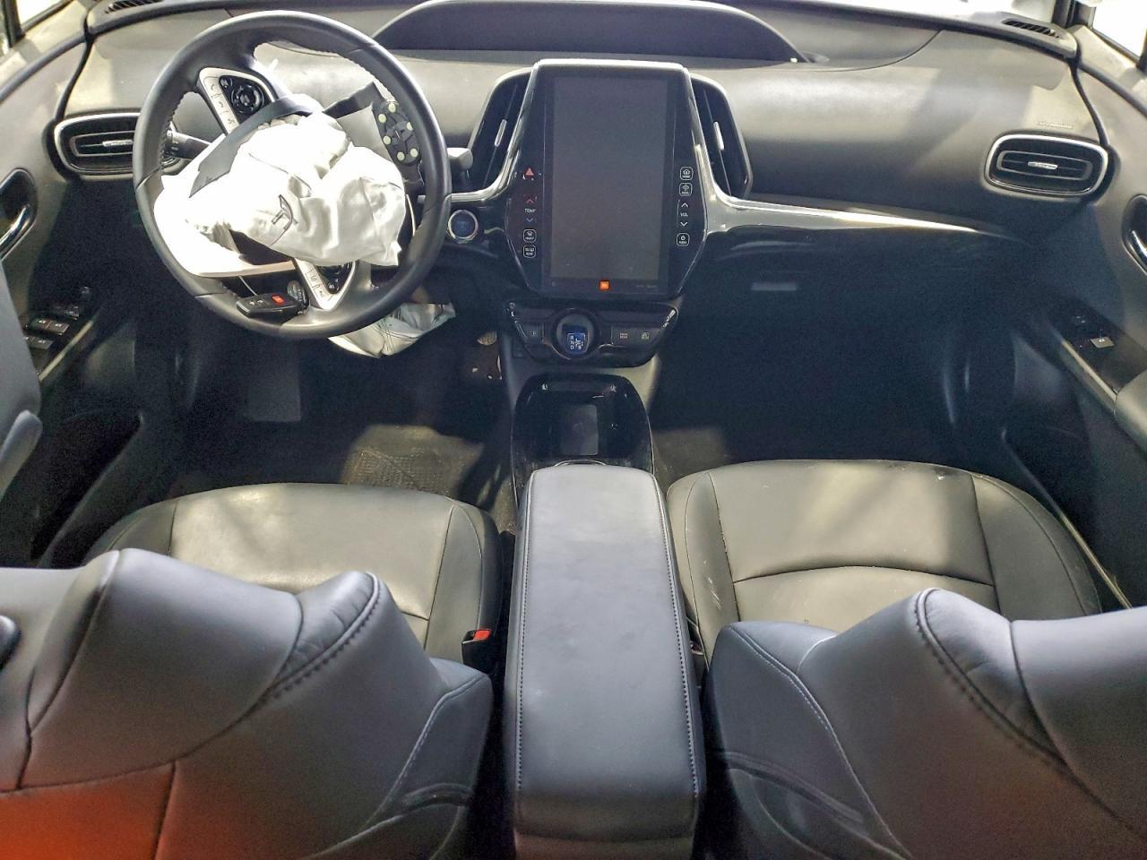 2018 TOYOTA PRIUS