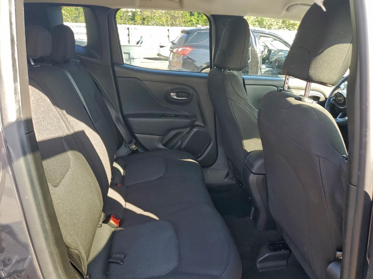 2022 JEEP Renegade