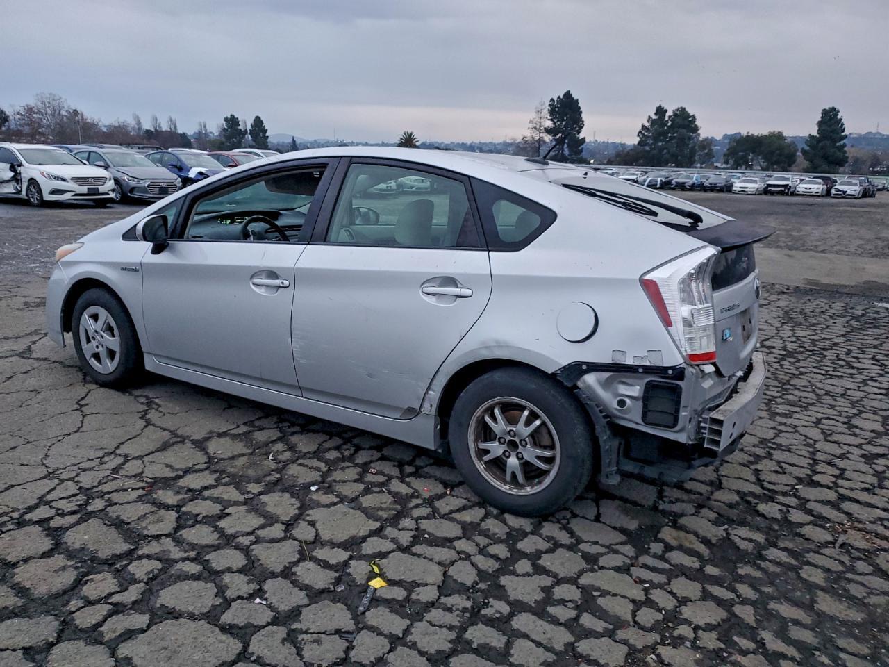 2010 TOYOTA PRIUS
