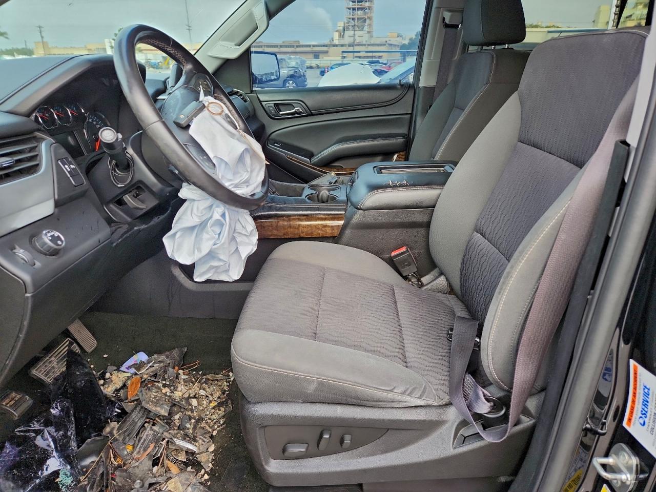 2016 CHEVROLET Tahoe