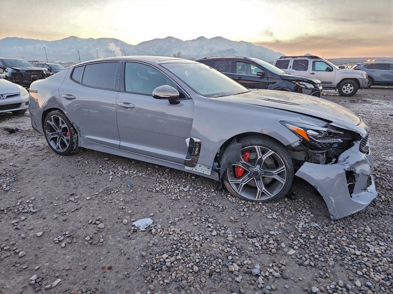 2020 KIA Stinger