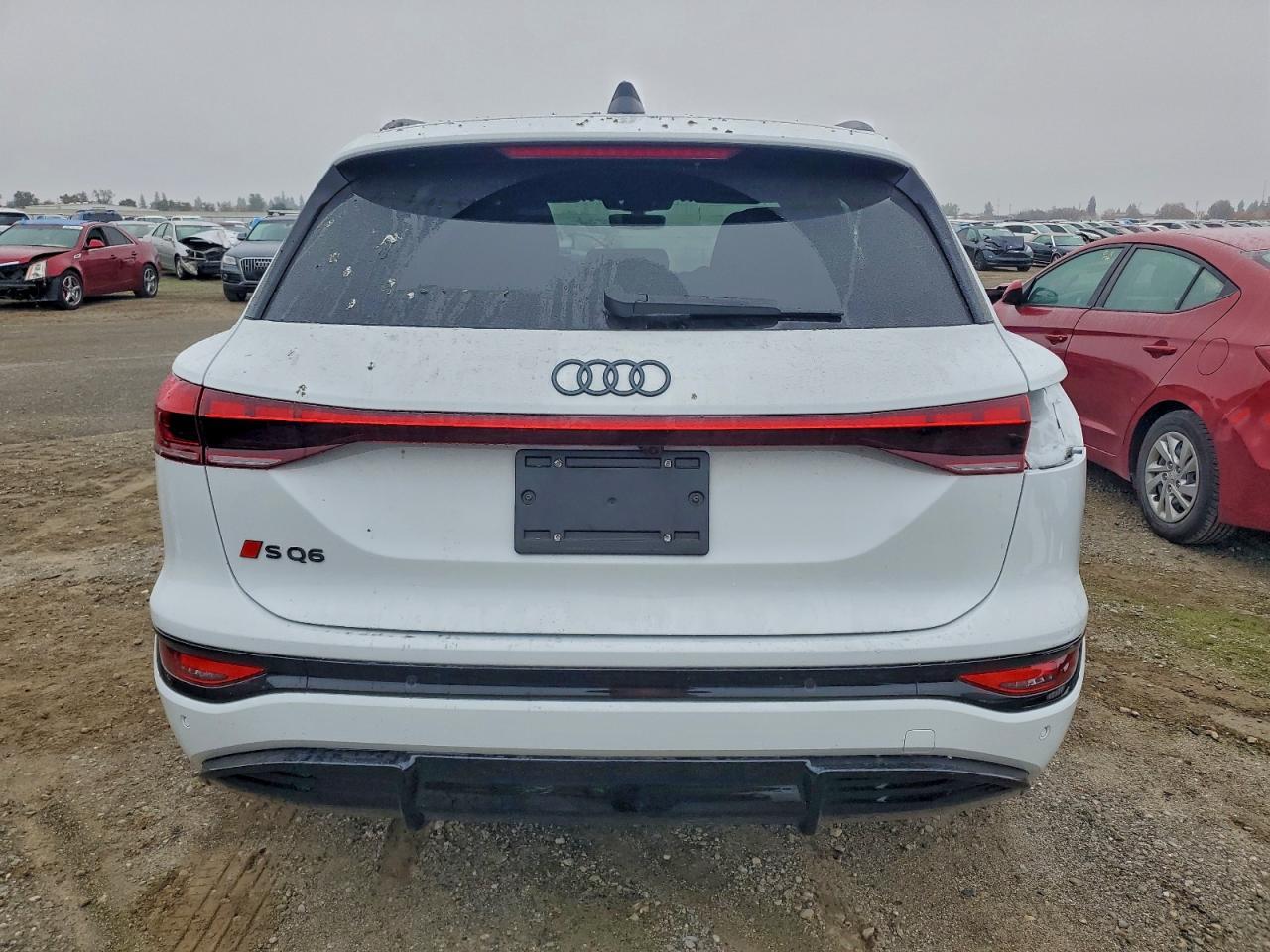 2025 AUDI Sq6 E-tron