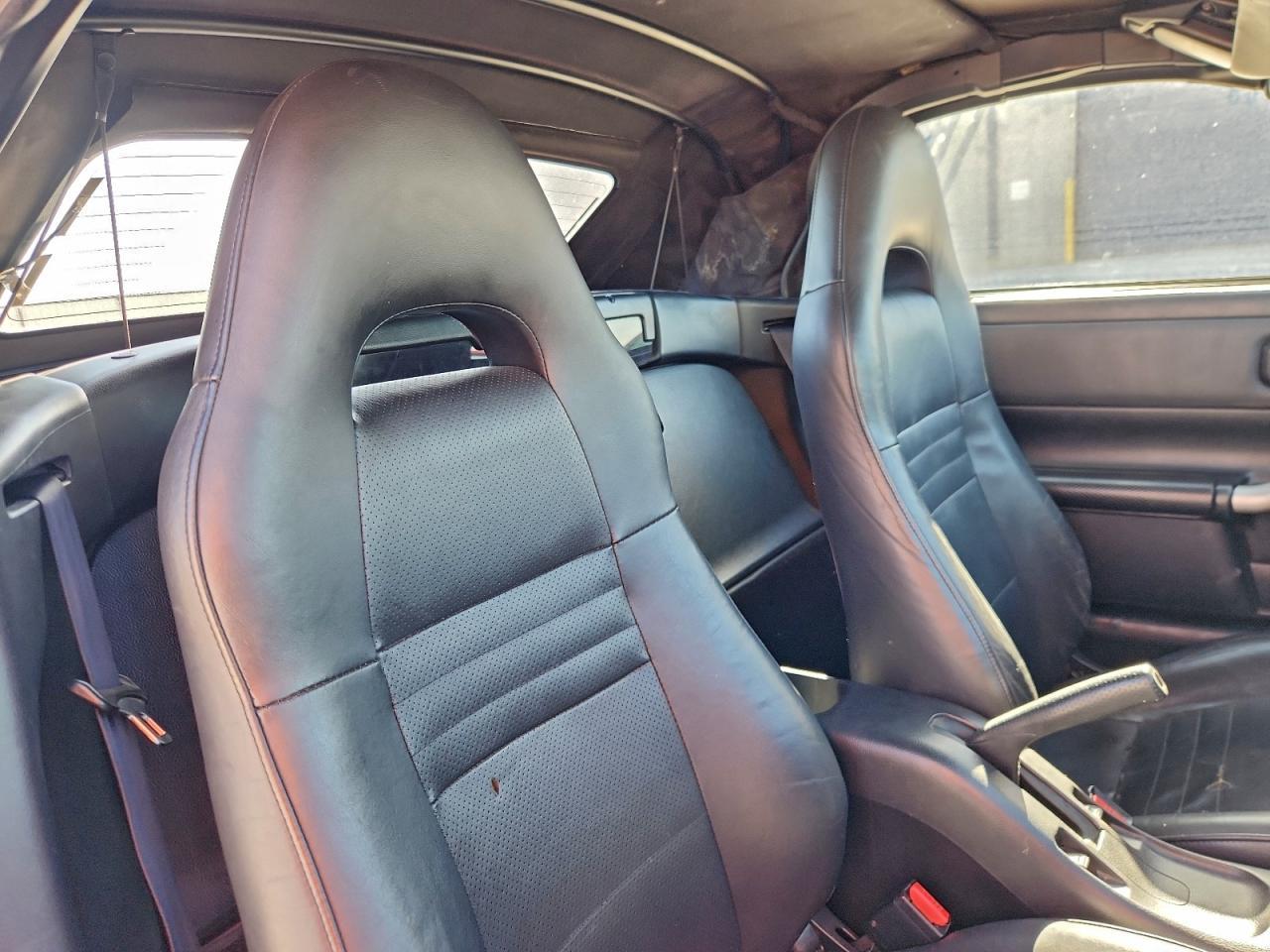 2003 TOYOTA Mr2