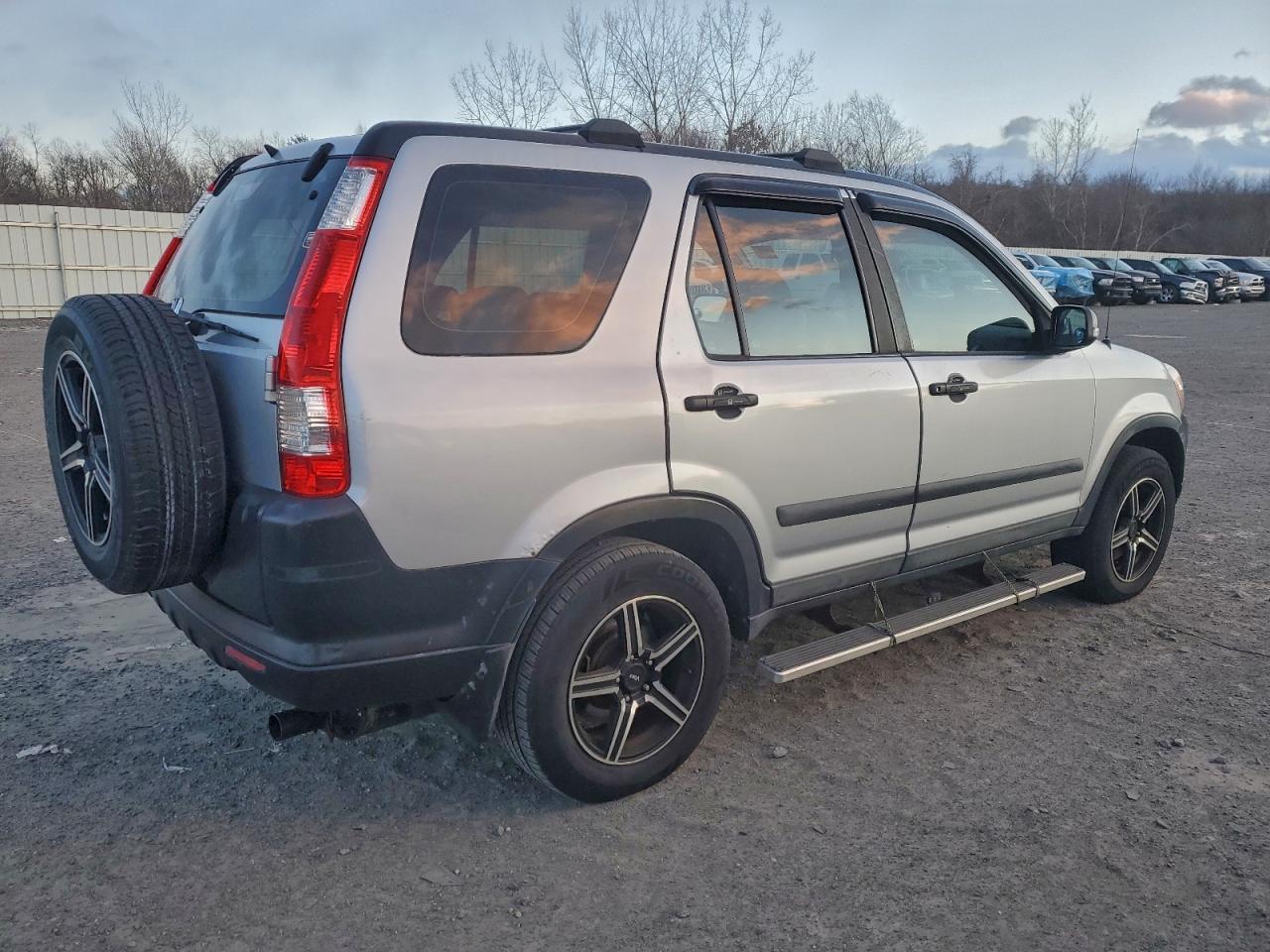 2005 HONDA CR-V