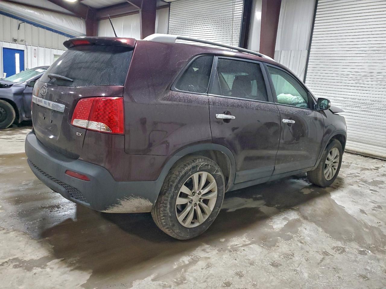 2011 KIA SORENTO