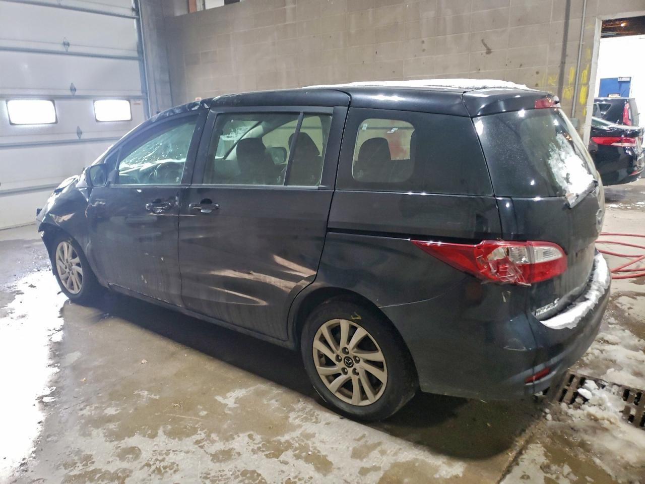 2015 MAZDA 5