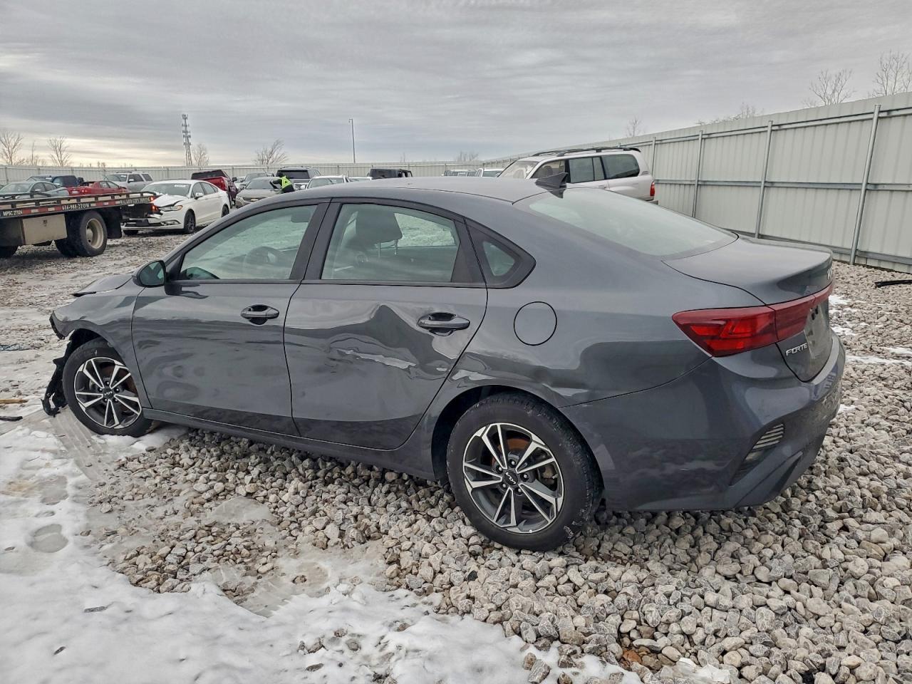 2024 KIA FORTE