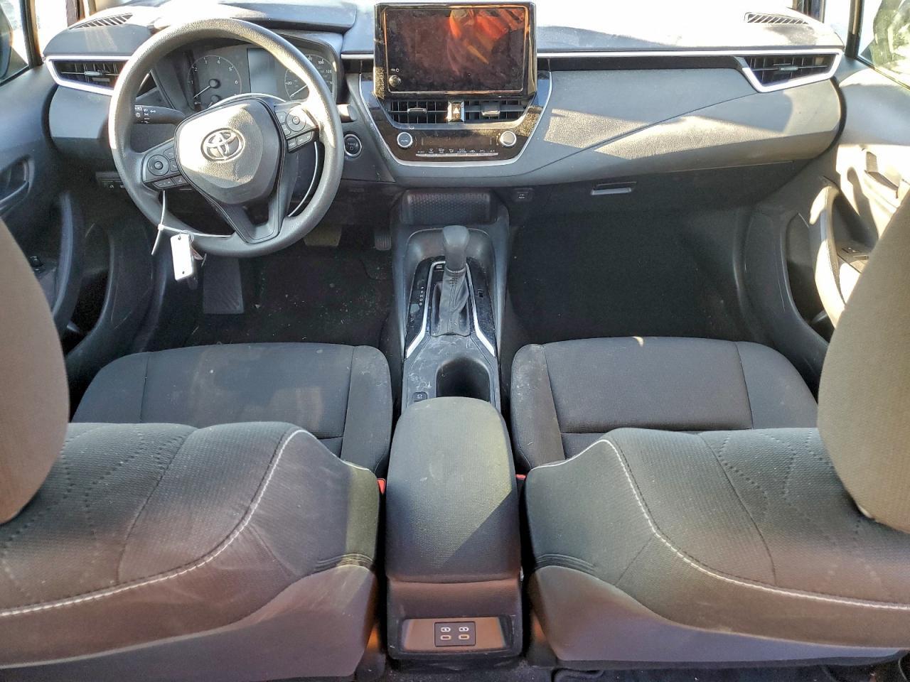 2024 TOYOTA COROLLA