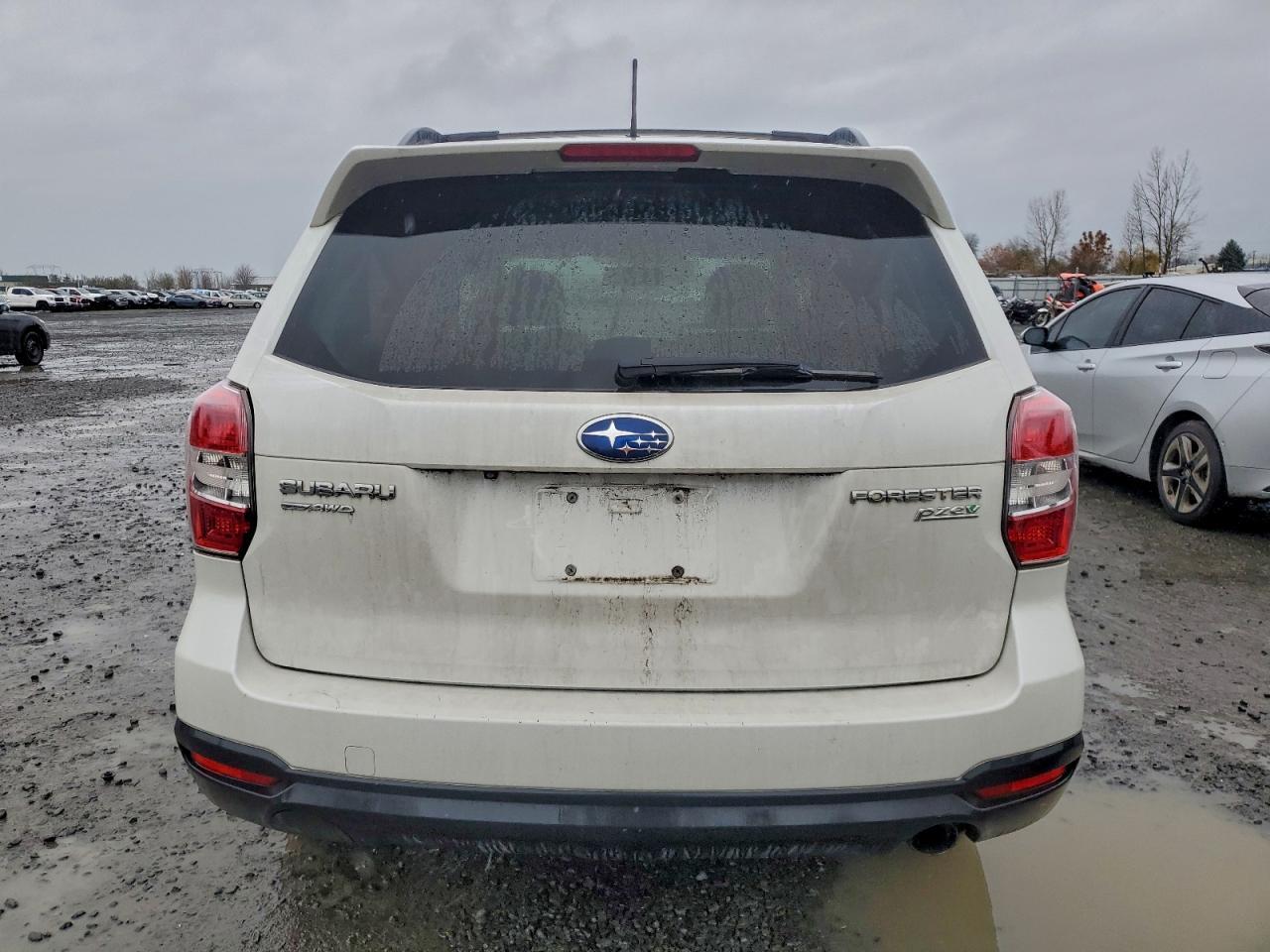 2015 SUBARU FORESTER