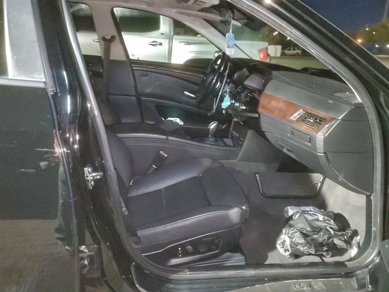 2012 NISSAN Maxima