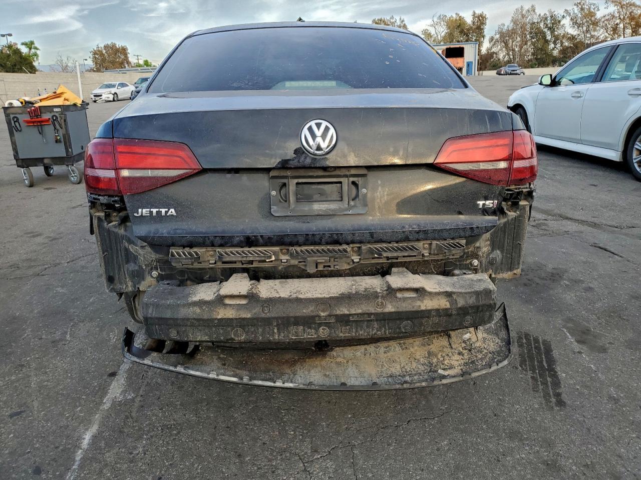 2017 VOLKSWAGEN JETTA