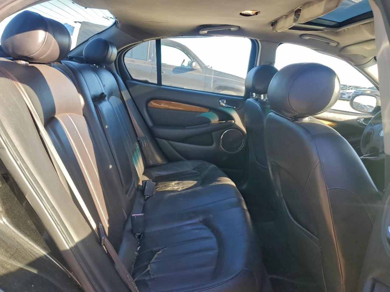 2002 JAGUAR X-Type
