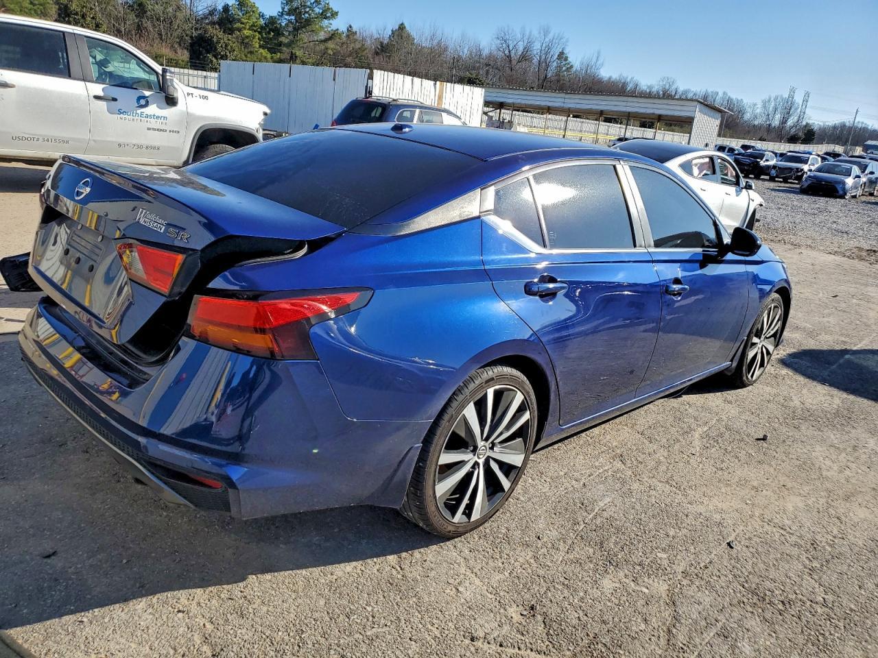 2020 NISSAN ALTIMA