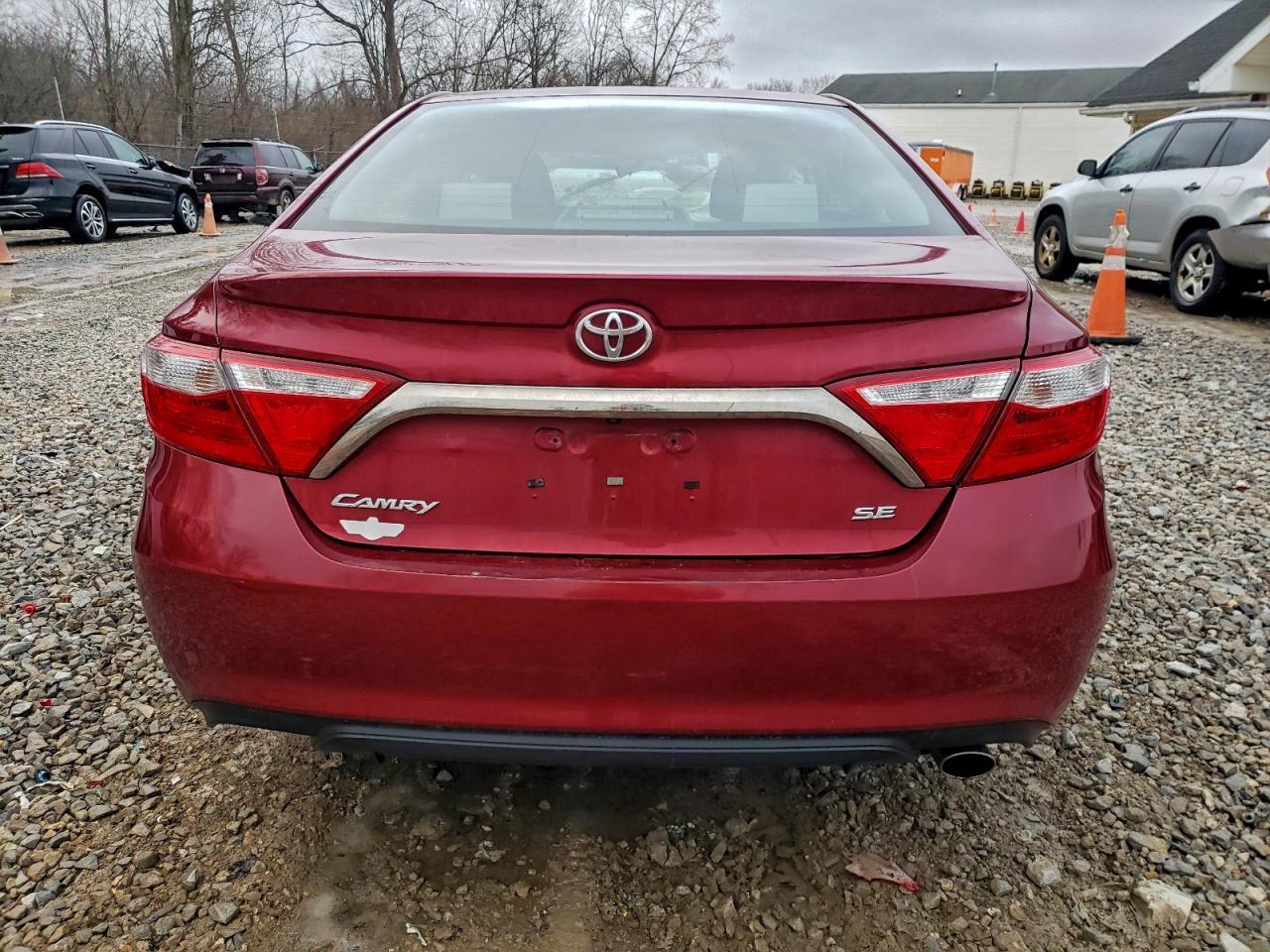 2017 TOYOTA CAMRY