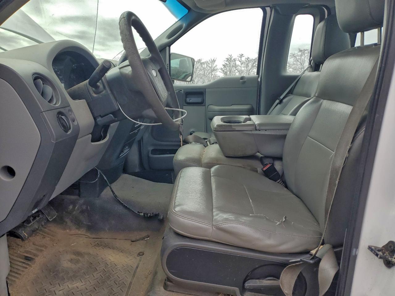 2004 FORD F-150