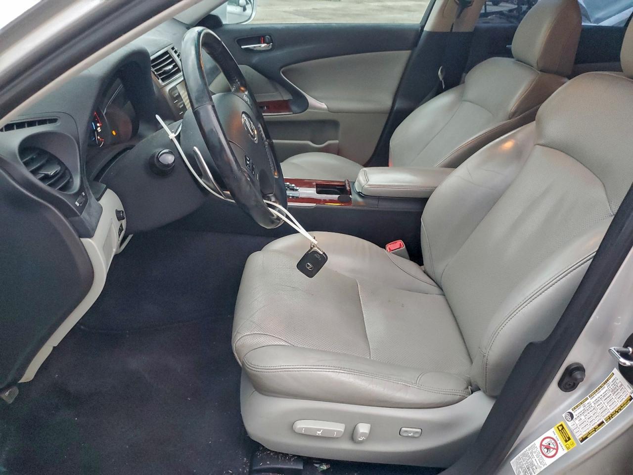 2007 LEXUS IS 250
