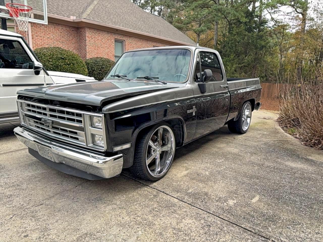 1985 CHEVROLET C10