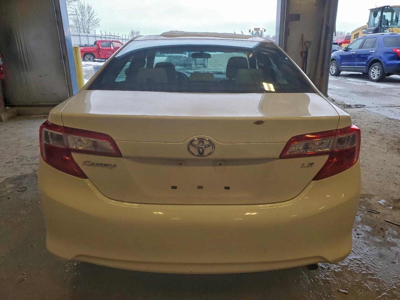 2012 TOYOTA CAMRY
