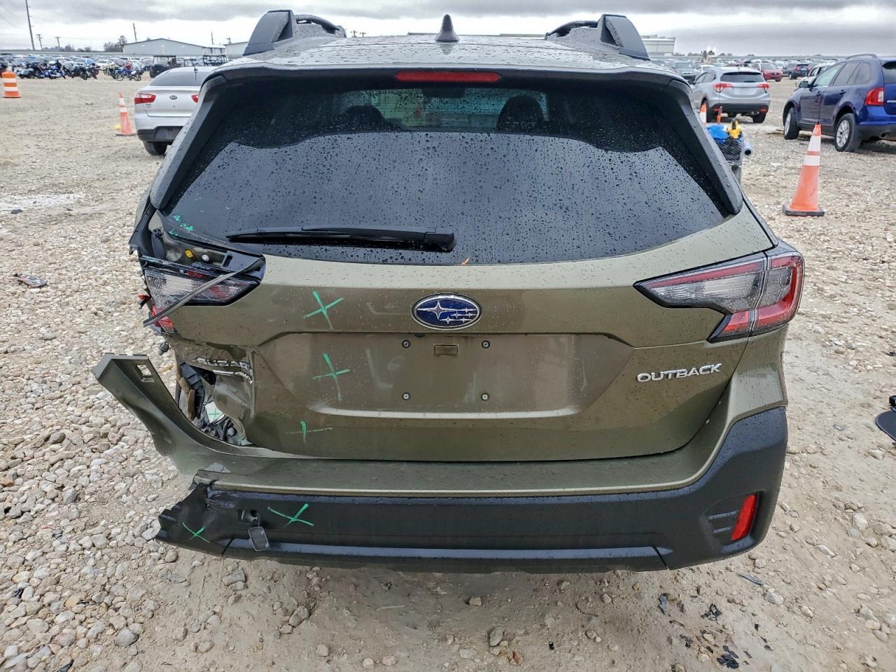 2021 SUBARU Outback
