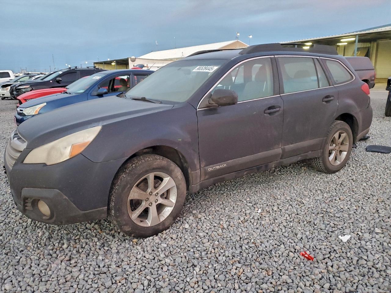 2014 SUBARU Outback