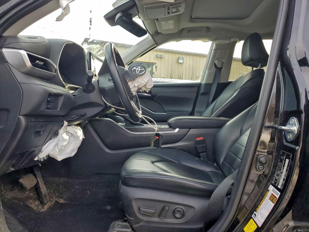 2021 TOYOTA HIGHLANDER