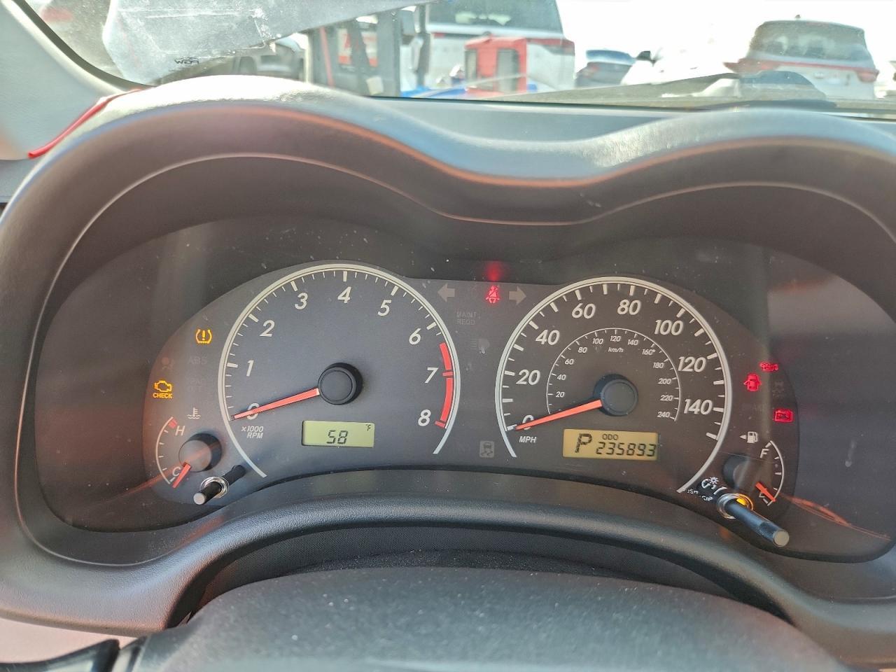 2011 TOYOTA COROLLA