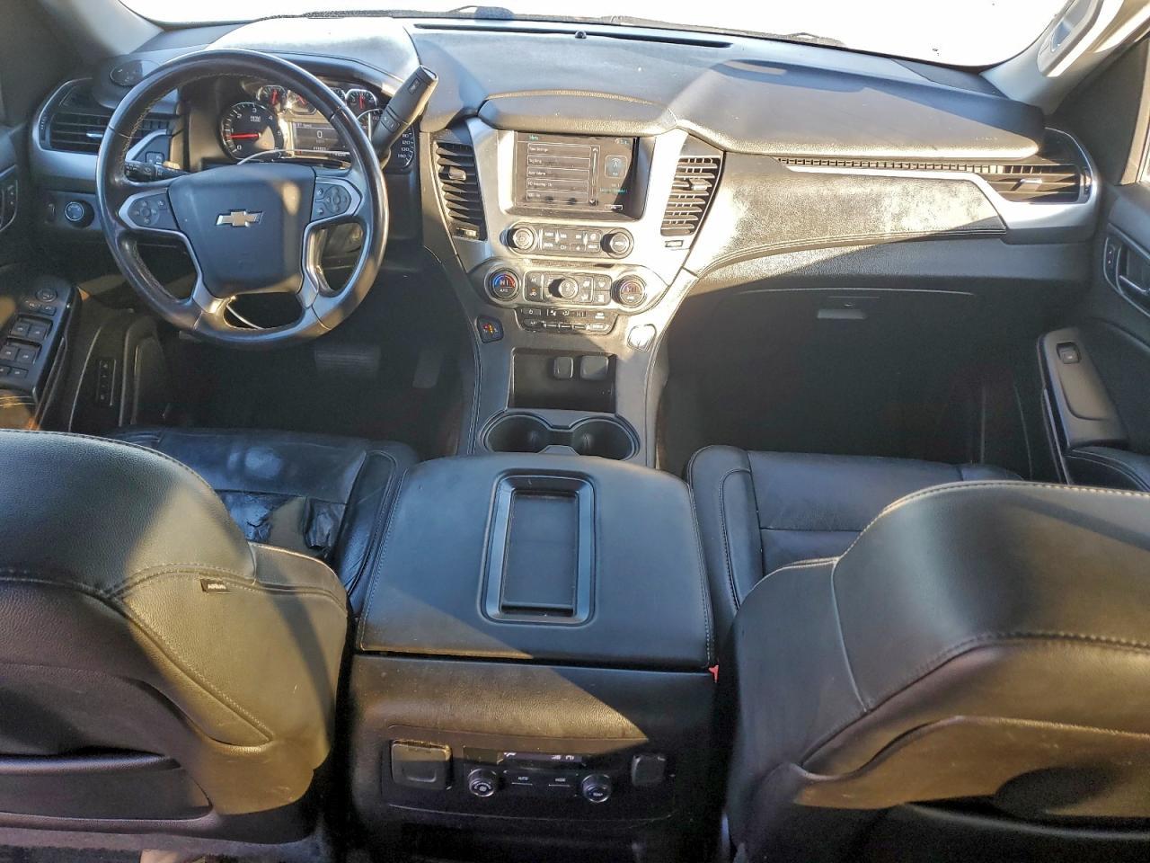 2015 CHEVROLET Suburban
