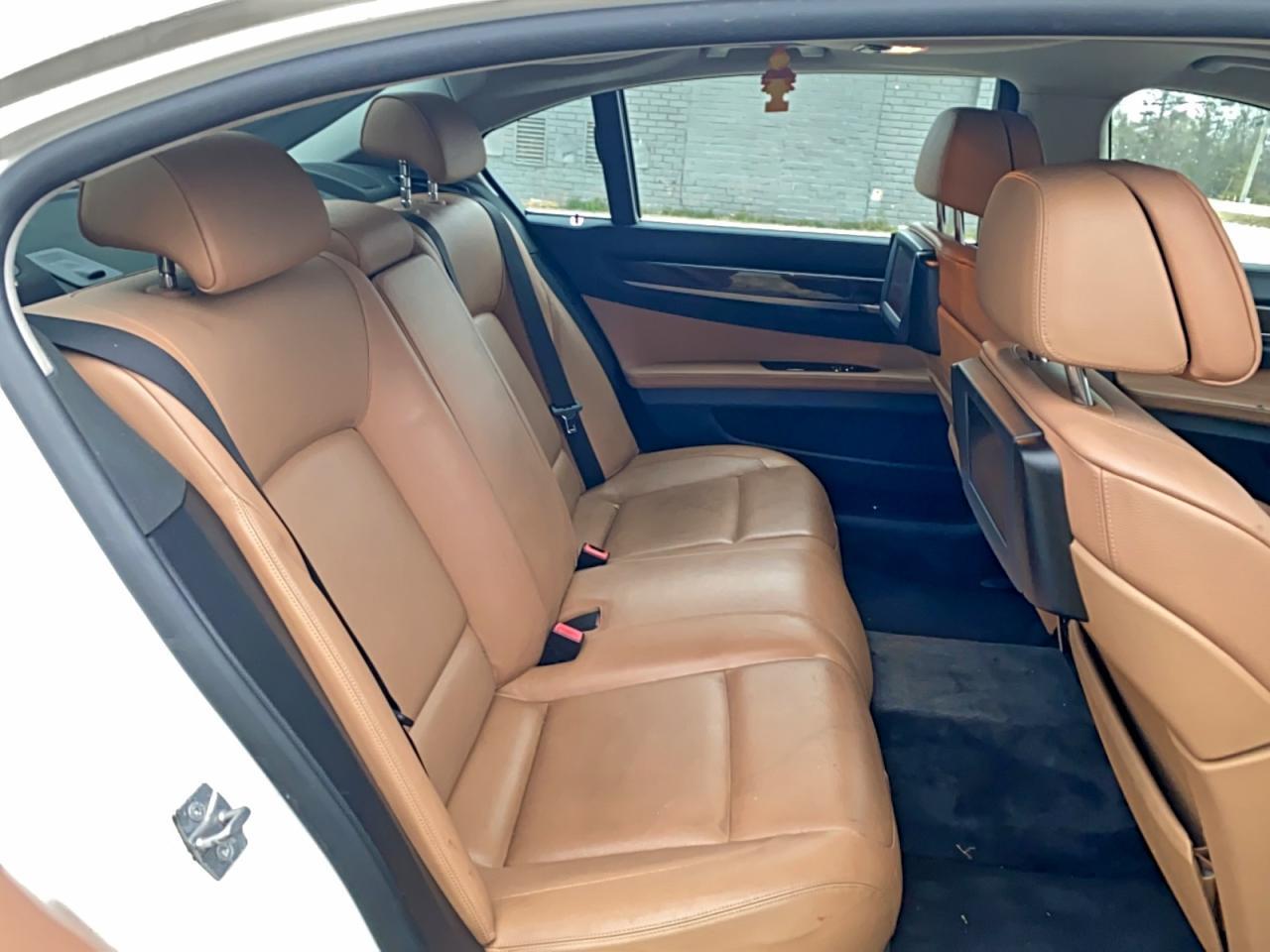 2011 BMW 7 series