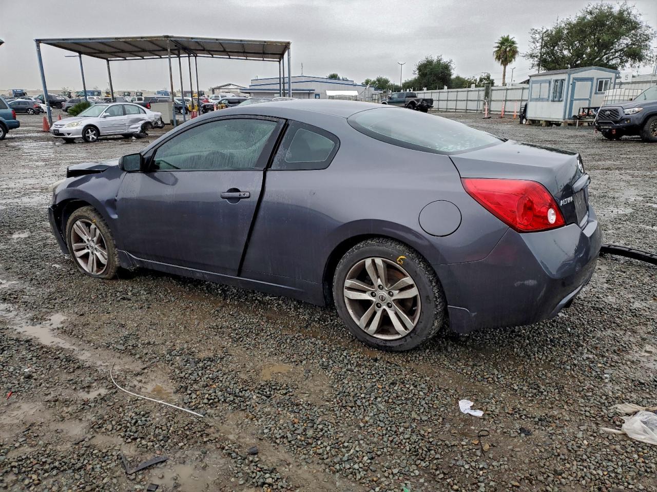 2011 NISSAN ALTIMA