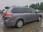 2011 TOYOTA SIENNA
