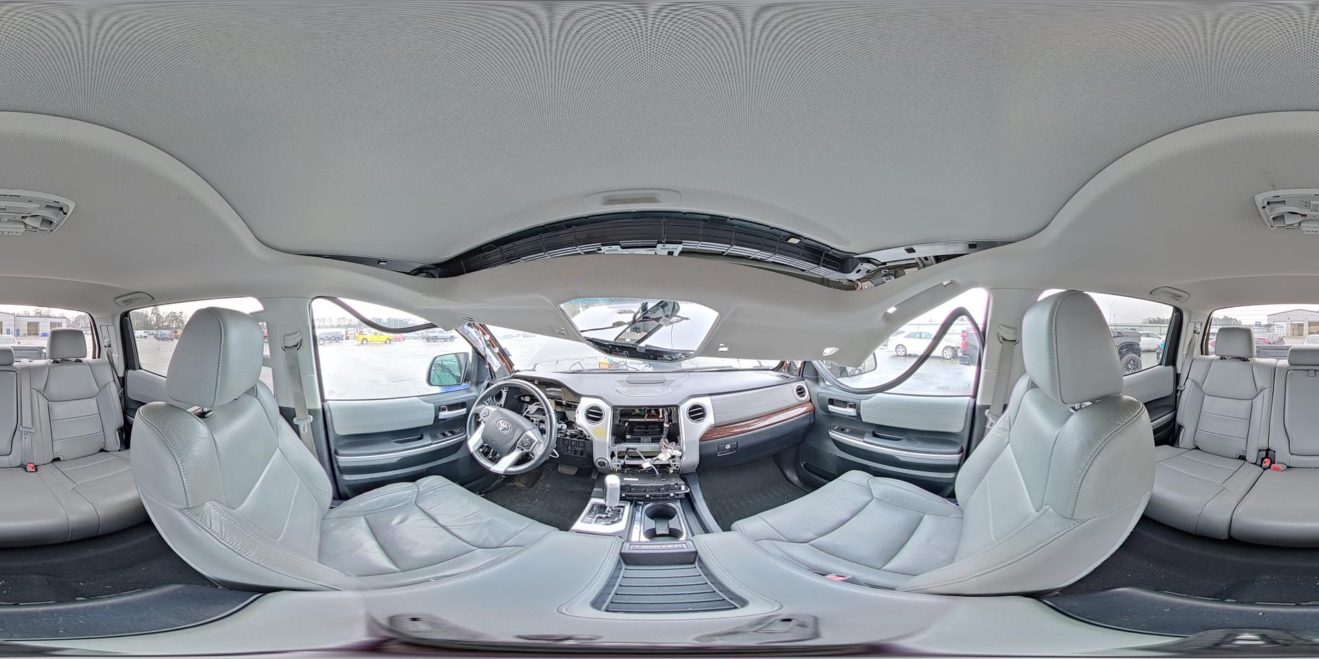 2016 TOYOTA TUNDRA