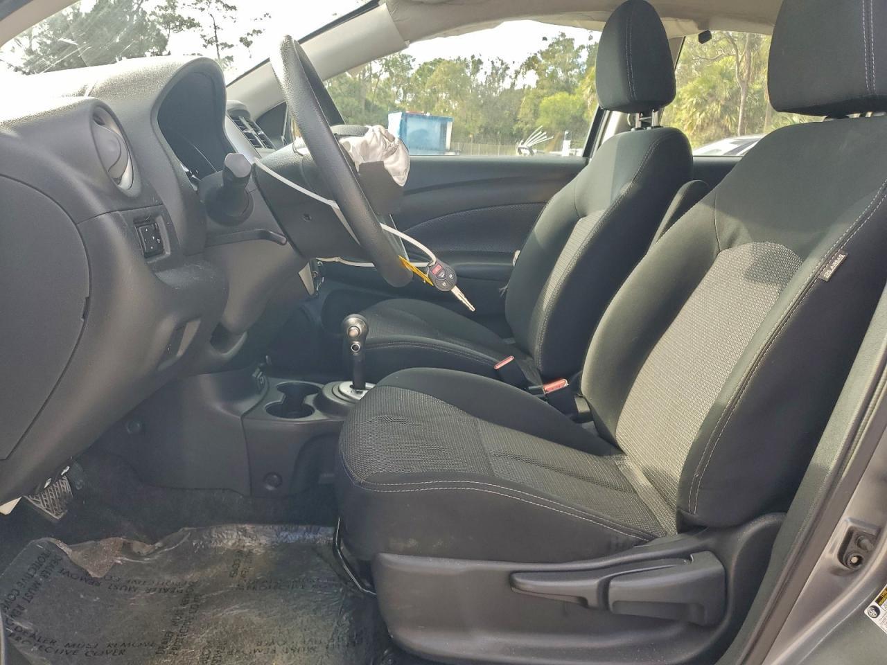 2019 NISSAN VERSA