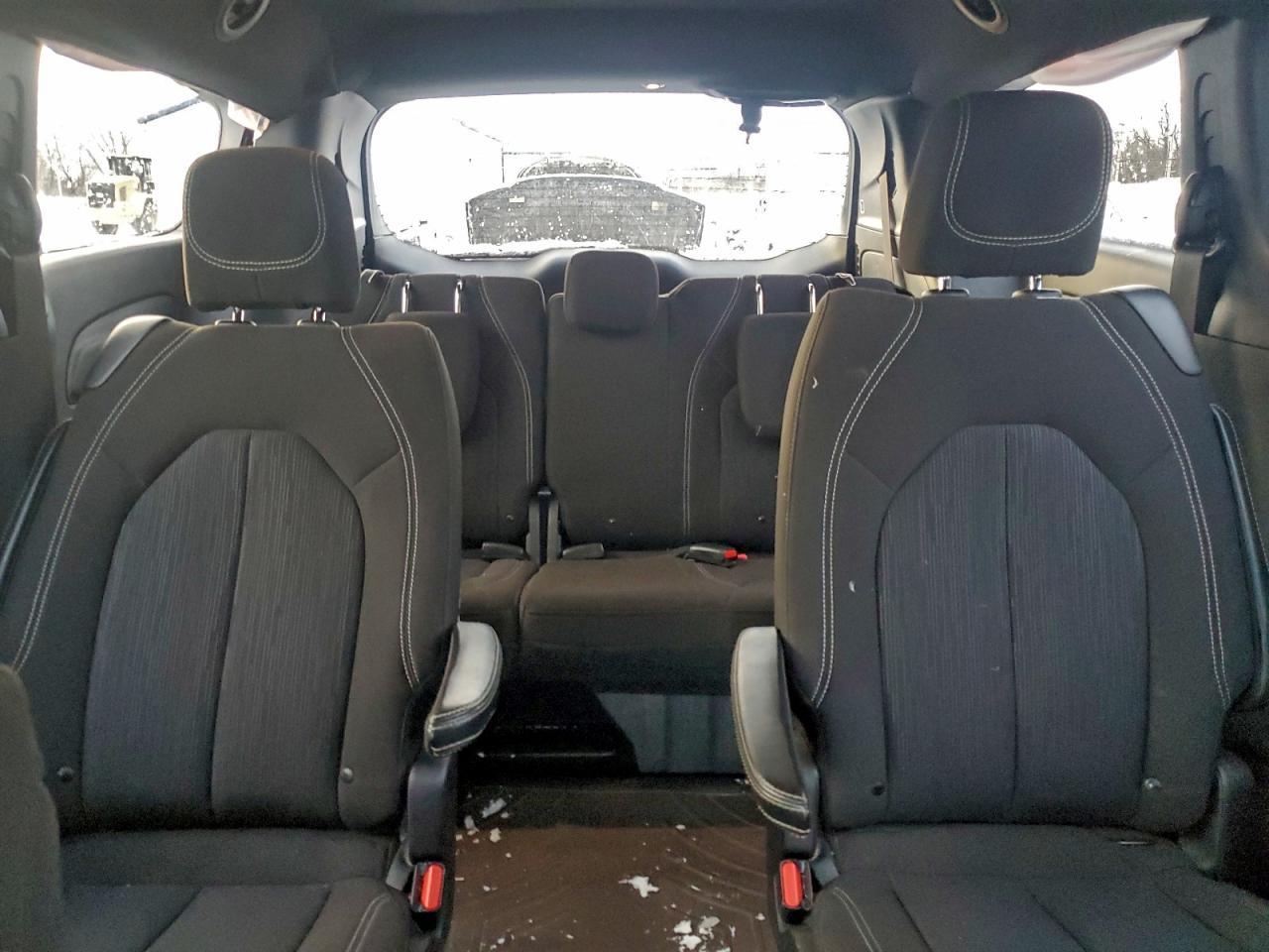 2021 CHRYSLER Pacifica
