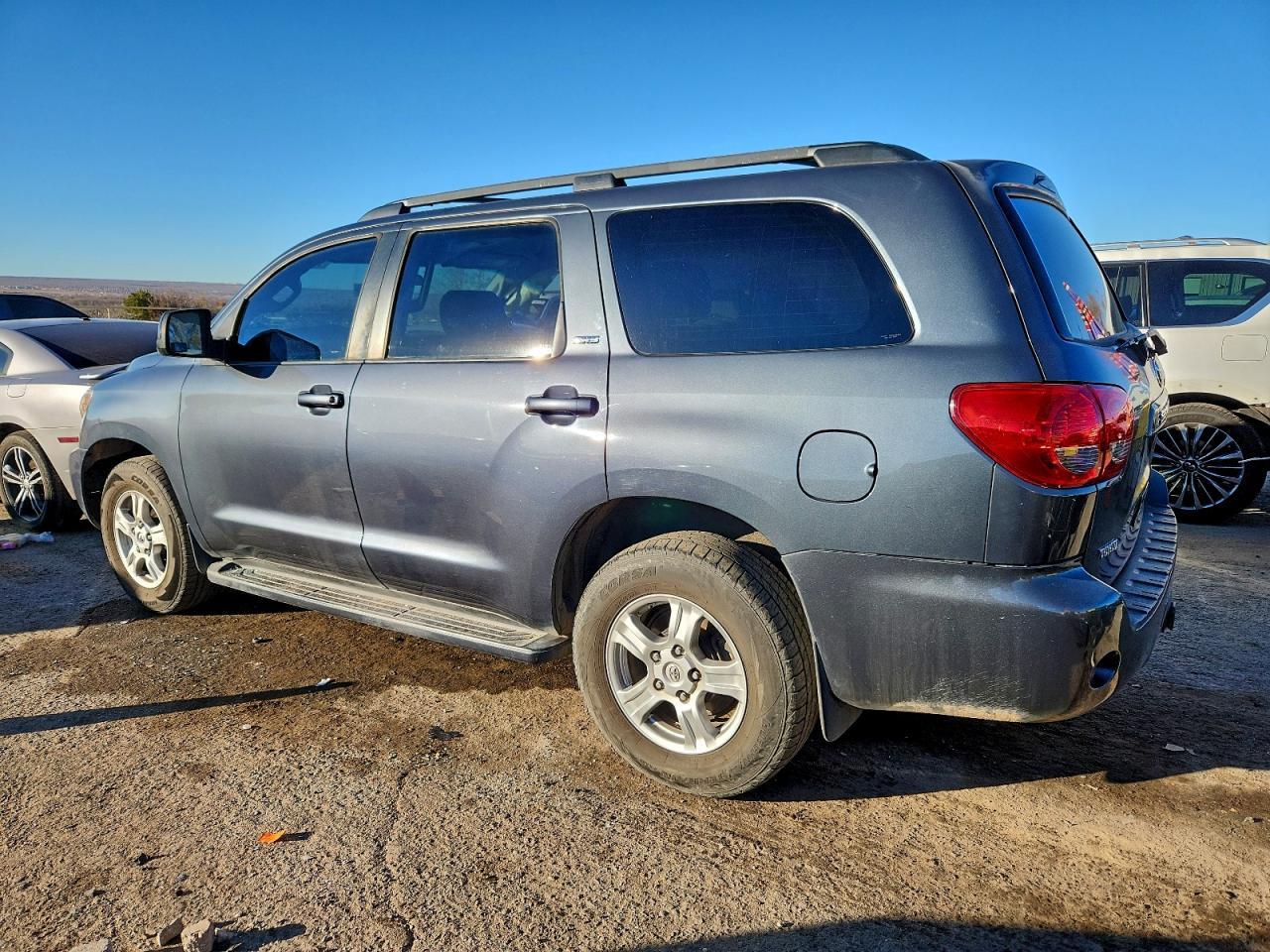 2008 TOYOTA Sequoia