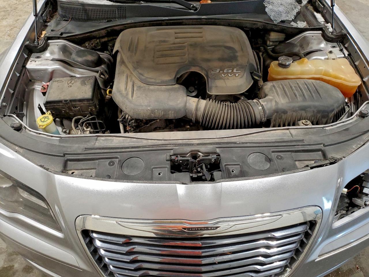 2013 CHRYSLER 300