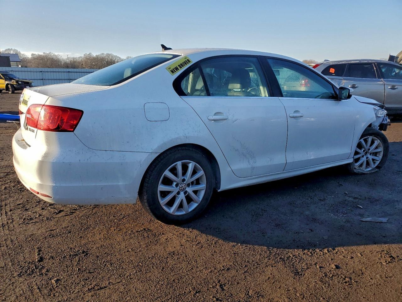 2013 VOLKSWAGEN JETTA