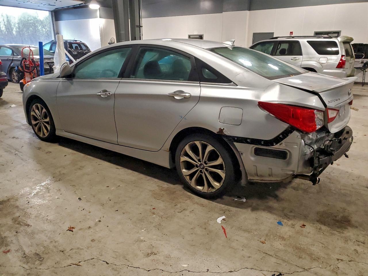 2014 HYUNDAI SONATA