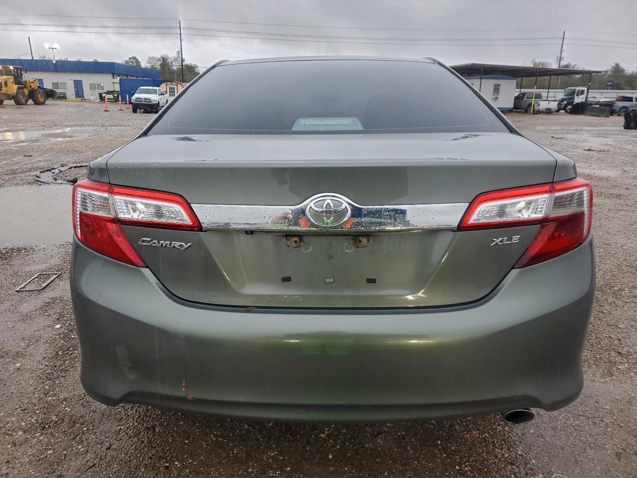 2012 TOYOTA CAMRY