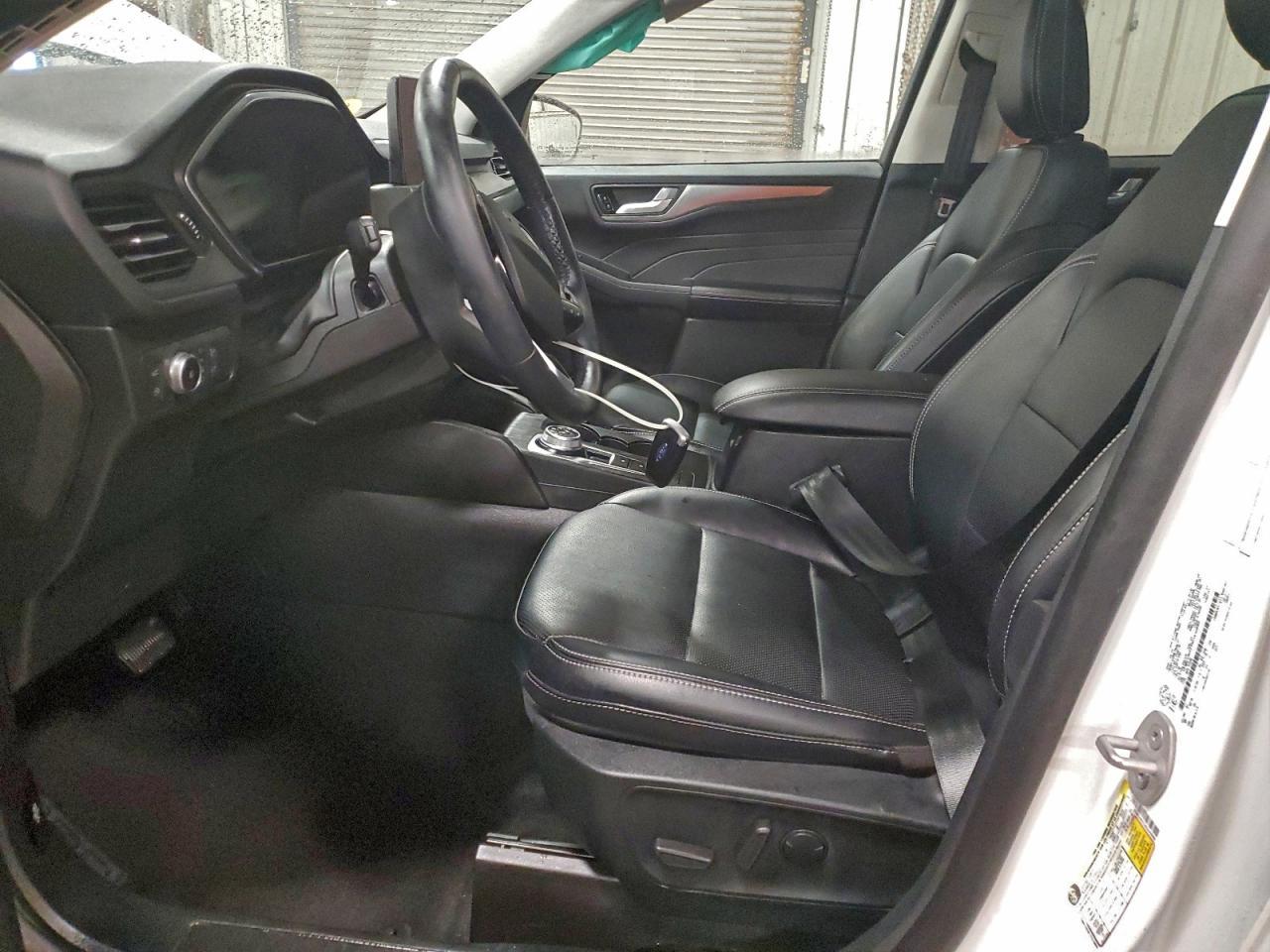 2022 FORD ESCAPE