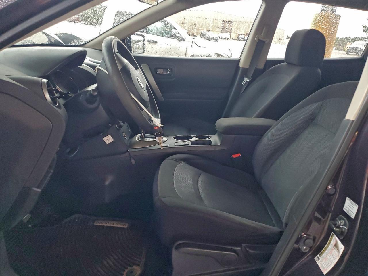 2014 NISSAN ROGUE