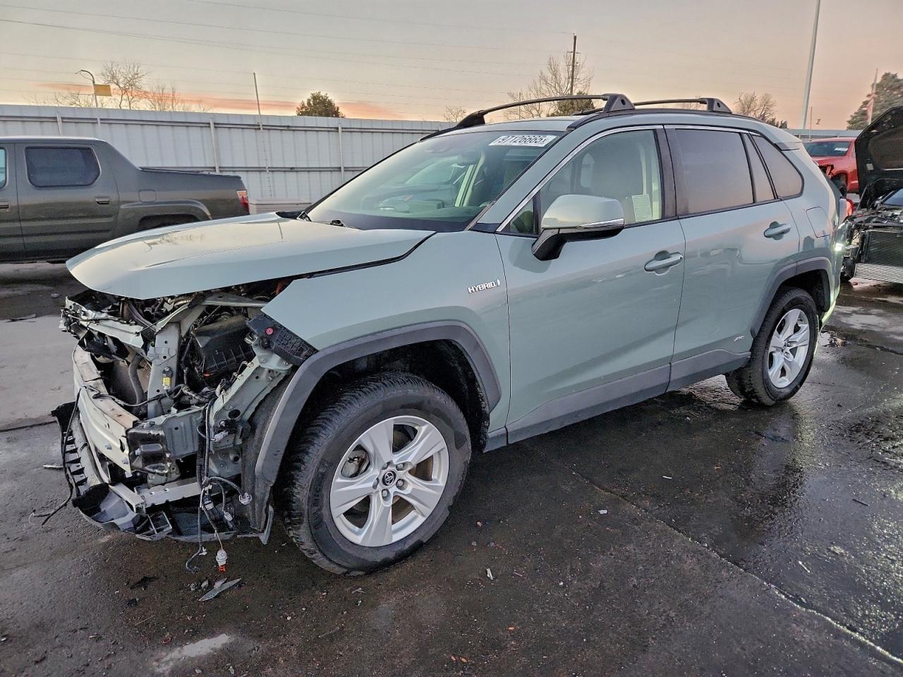 2019 TOYOTA RAV4