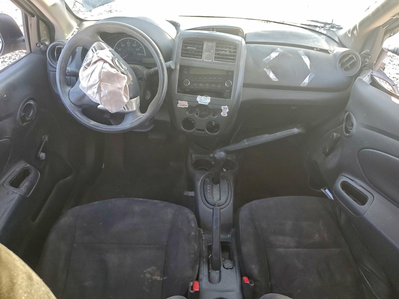 2015 NISSAN VERSA