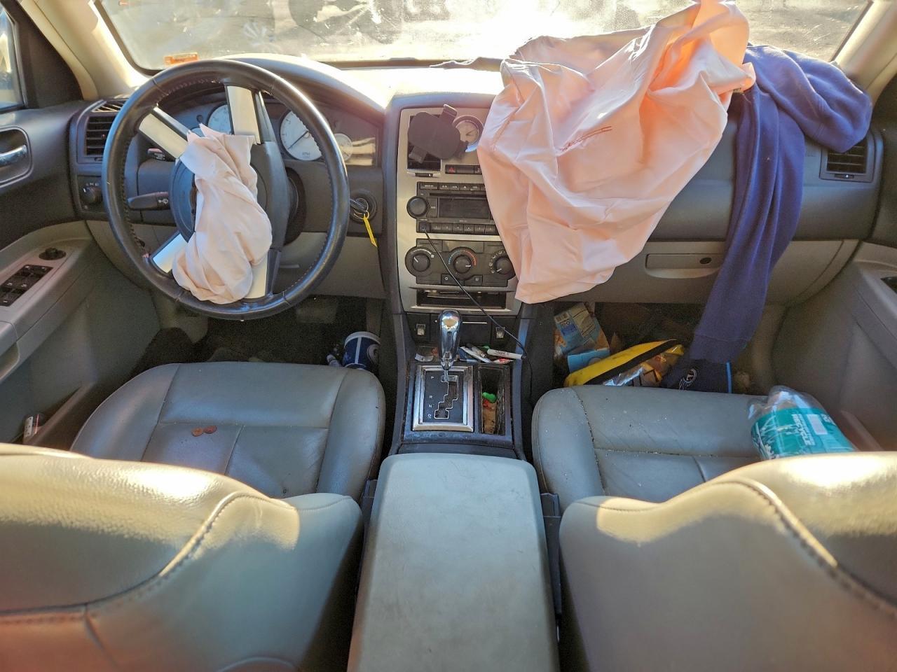 2006 CHRYSLER 300