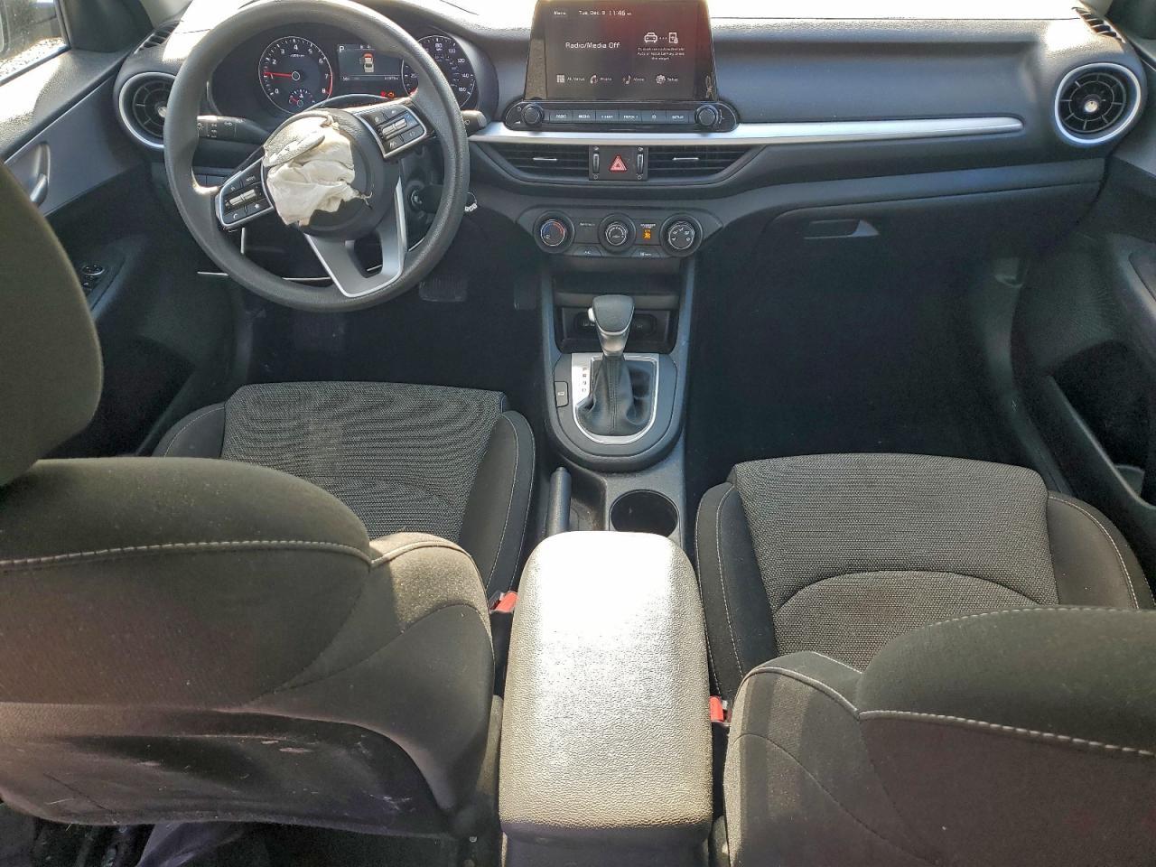 2024 KIA FORTE