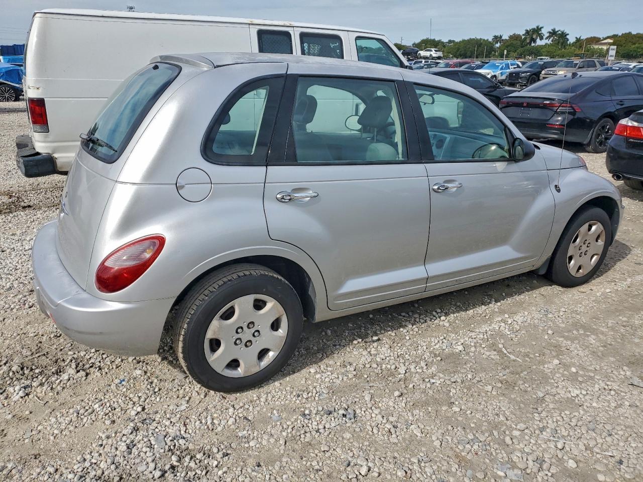 2007 CHRYSLER PT CRUISER