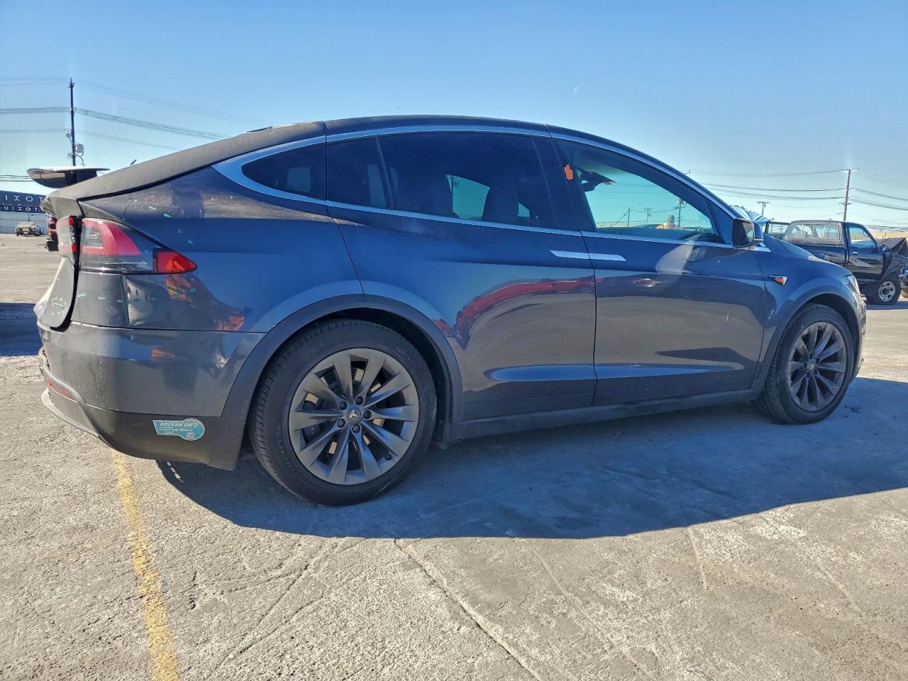 2018 TESLA MODEL X