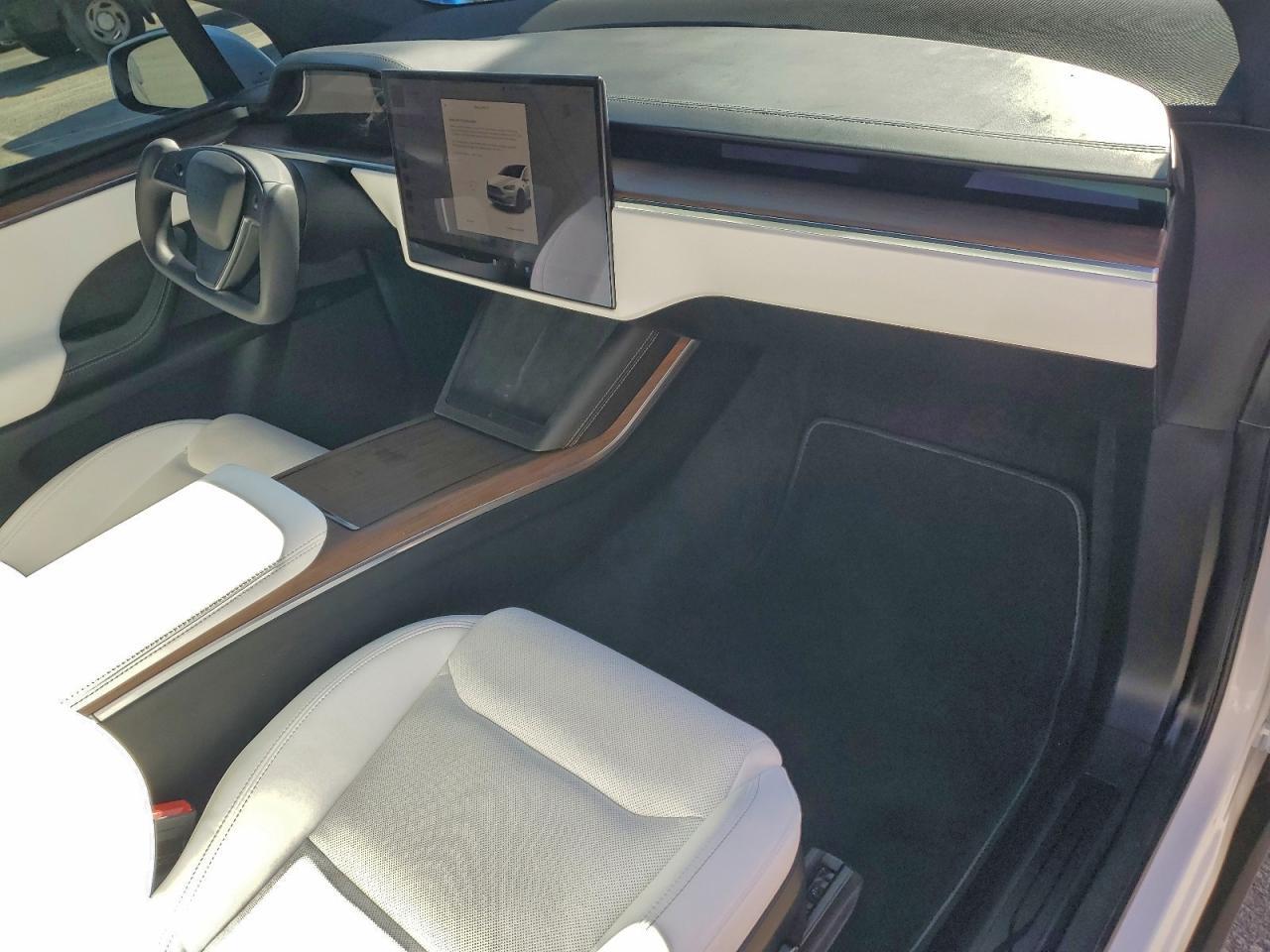 2022 TESLA MODEL X
