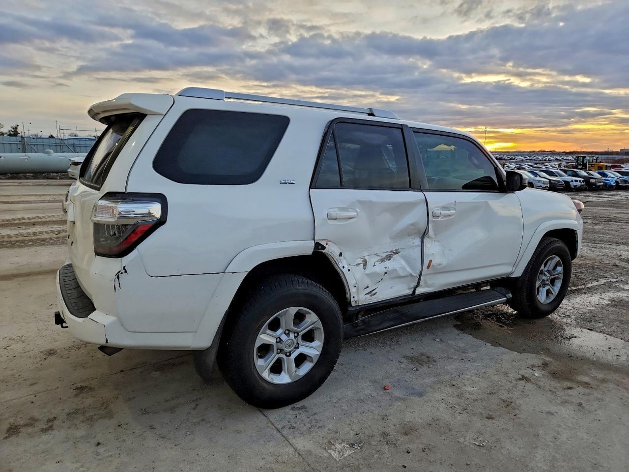 2017 TOYOTA 4Runner