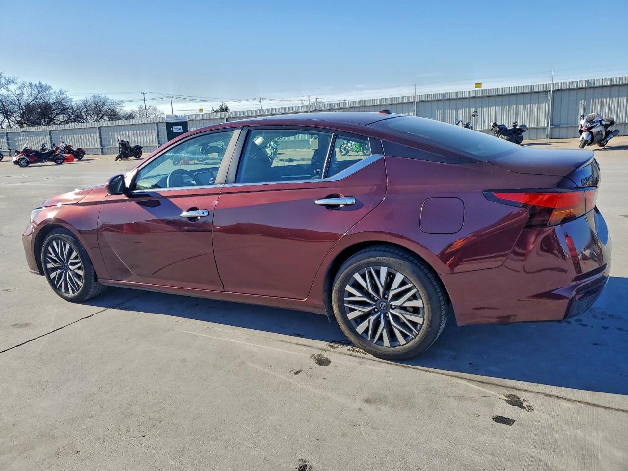 2023 NISSAN ALTIMA